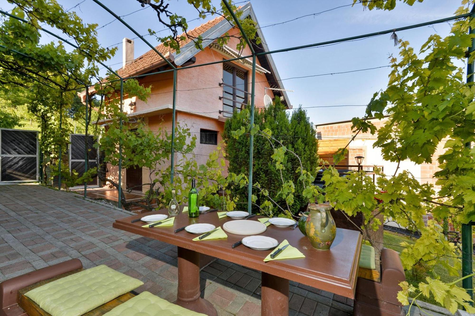 Jura'S Wellness House - Happy Rentals Biskupec Zelinski Exterior foto